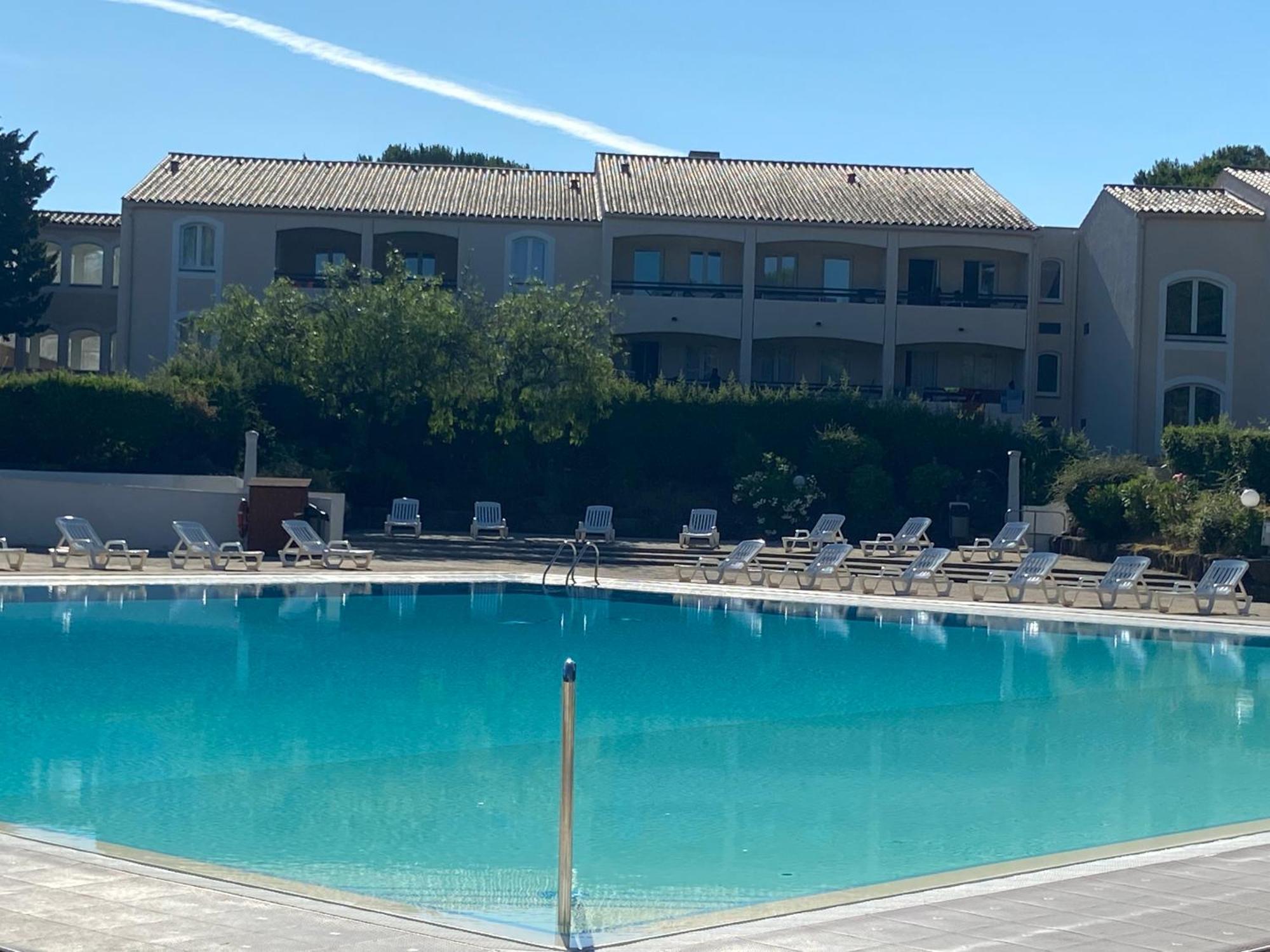 Domaine Valescure Appartement 1 Ou 2 Pieces Vue Jardin Ou Piscine Сен-Рафаель Екстер'єр фото
