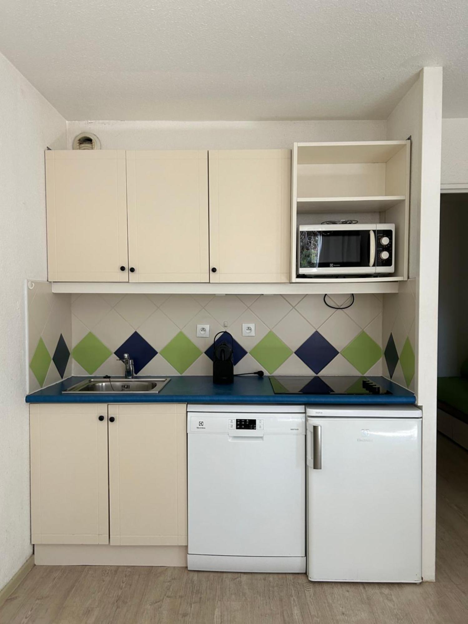 Domaine Valescure Appartement 1 Ou 2 Pieces Vue Jardin Ou Piscine Сен-Рафаель Екстер'єр фото